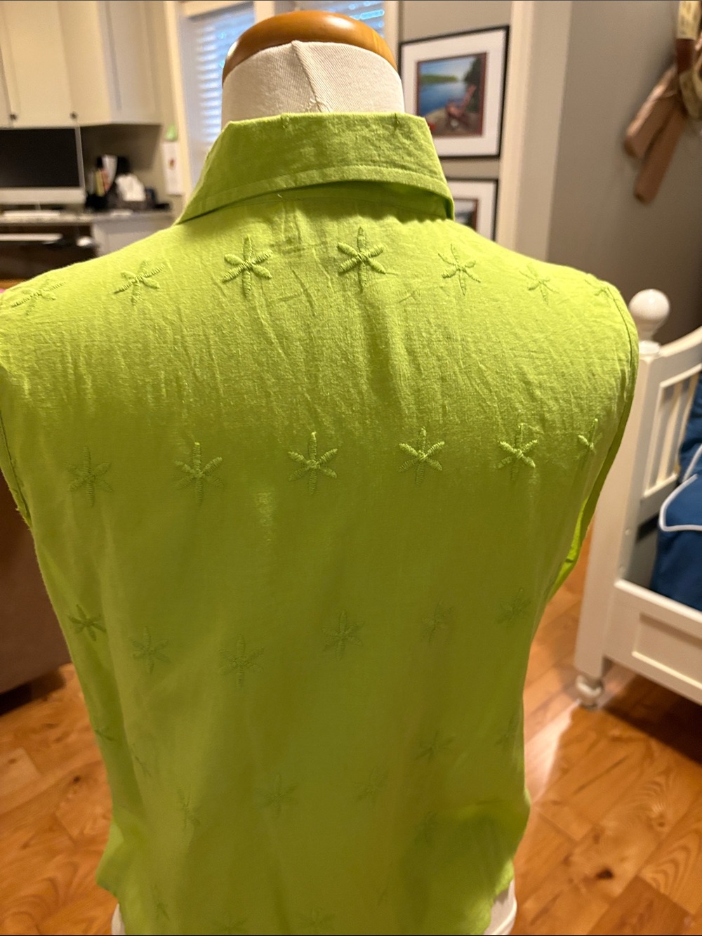Charlie Paige Sleeveless Button-Up Tie Front Top in Lime - Picture 3 of 7